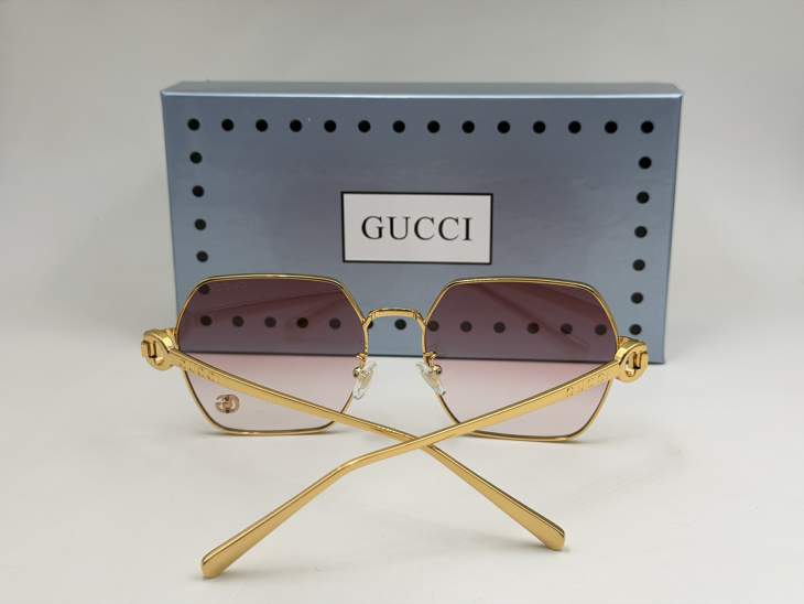 Picture of Gucci Sunglasses _SKUfw79165720fw